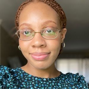 Meet your Posher, Alysia